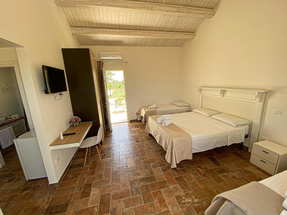 Podere Carafa Villa นาร์โด ภายนอก รูปภาพ